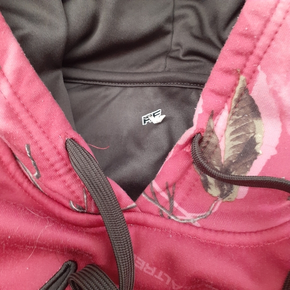 Real Tree PINK hoodie - Picture 3 of 6